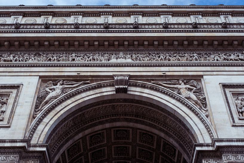 Arc de triomphe by Luis Emilio Villegas Amador