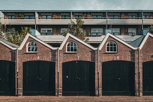 Oude fabriekspanden bij de Ventoseflat