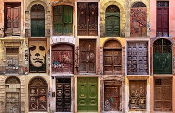Collage deuren Quartiere Castello, Cagliari van Carin du Burck