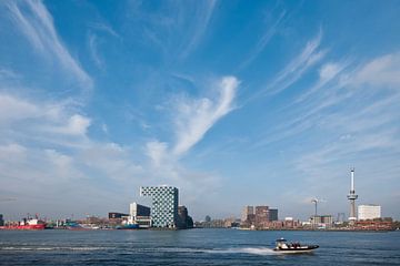 haven skyline van Rotterdam van Pieter van Roijen