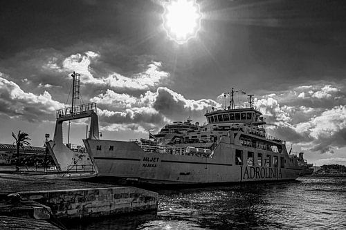Kroatië : Veerboot Jadrolinija in Split