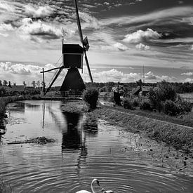 Paysage néerlandais avec moulin sur Tom Oosthout