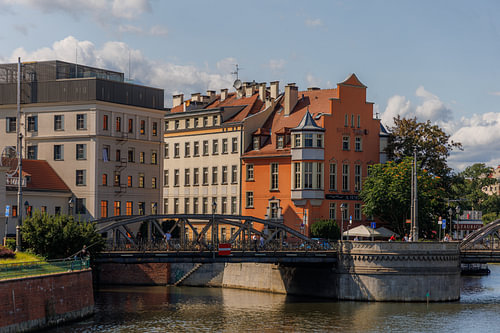 Wrocław – where colourful history, charming streets and picturesque bridges come together.