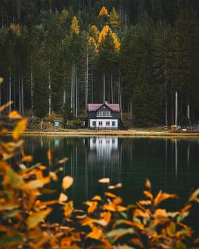 Lac de Toblach sur Sabrina von Bein