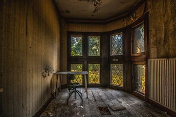 Verlaten kasteel van Ivana Luijten