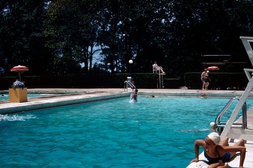 Swimmingpool 1950s