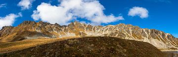 Berg panorama van Vincent van den Hurk