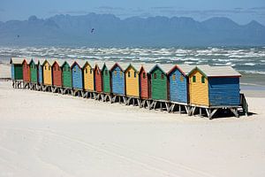 zuid-afrika ... muizenberg strandhutten III van Meleah Fotografie