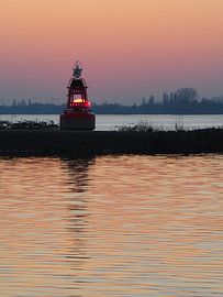 Aalsmeer-Licht auf dem Wasser von Gaby  van der Peijl