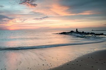 Sunset: Dreaming away to the sea by Marjolein van Middelkoop