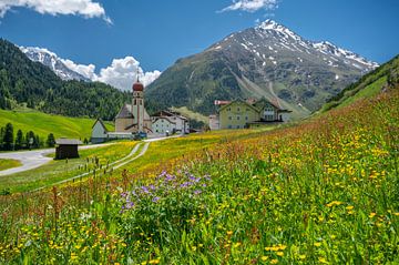 Vent dorp in de Tiroler Alpen in Austira tijdens de lente van Sjoerd van der Wal Fotografie