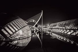 Valencia by Bianca  Hinnen