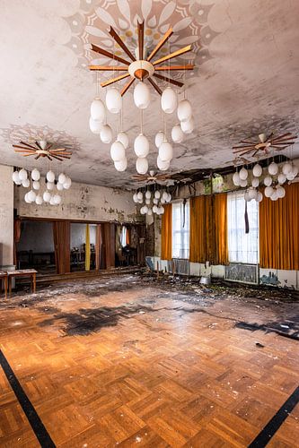 Germany - abandoned ballroom 