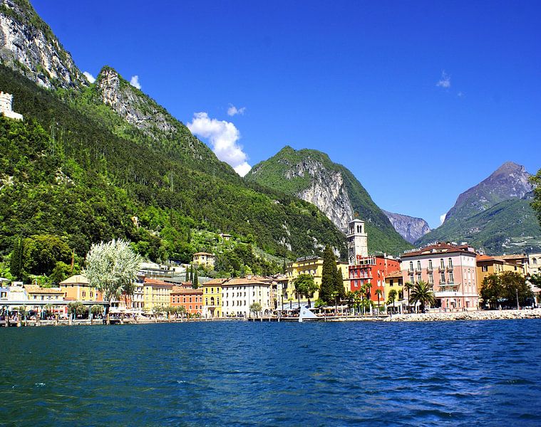 Lago di Garda - Riva del Garda by Doris Kroos