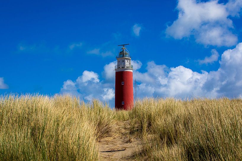 Lighthouse on Texel by Arjan Boer