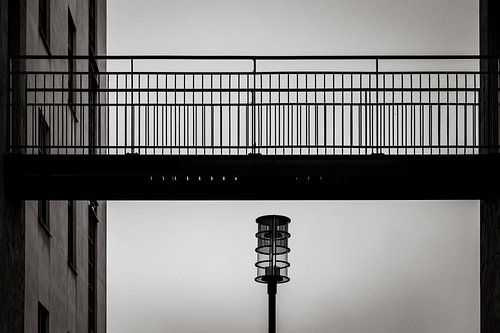 No bridge, no connection