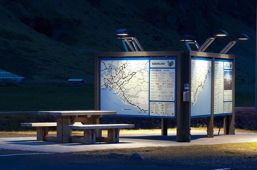 Licht in de duisternis by Laurens Vrijnsen