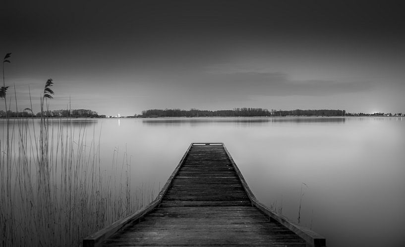 Silent Lake van Mario Calma