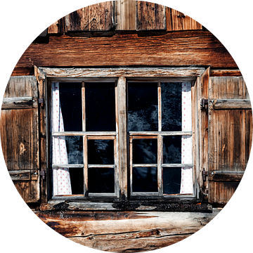 oud houten venster van Jürgen Wiesler