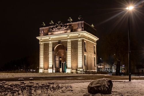 The Koepoort in Middelburg beautifully illuminated on this winter night.
