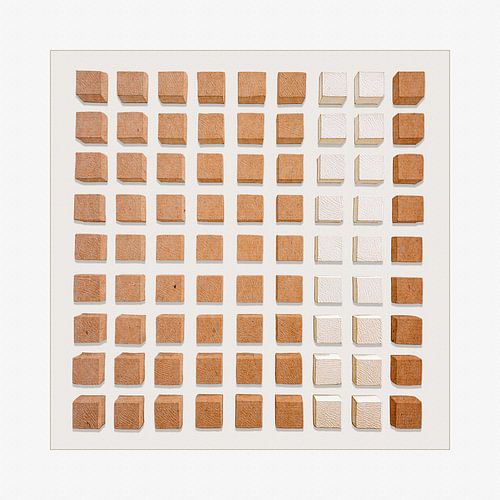 Geometrischer Abriss von Holzblöcken auf Beton -natürlich