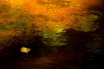 Golden leaf