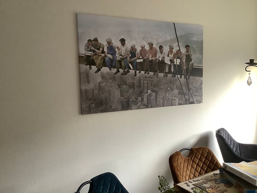 Lunch atop a Skyscraper (1932)  von Colourful History 