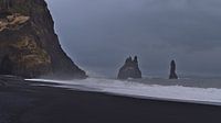 Black beach of Reynisfjara by Timon Schneider thumbnail