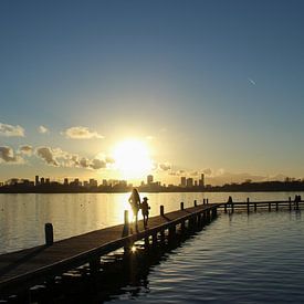 Kralingse plas bij zonsondergang van Rebecca van der Woude