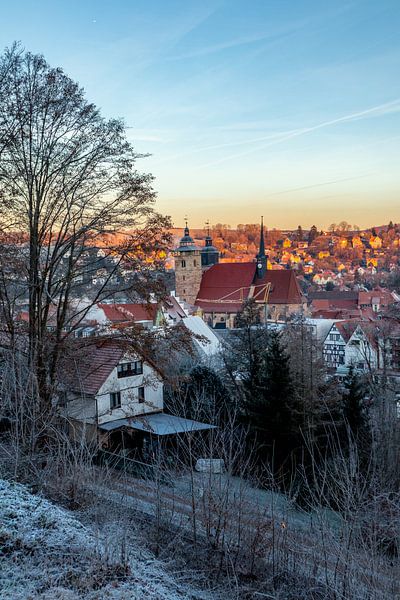 Wintermorgenspaziergang durch das schöne Morgenlicht von Schmalkalden von Oliver Hlavaty
