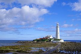 Lighthouse near Newcastle by Reinhard  Pantke