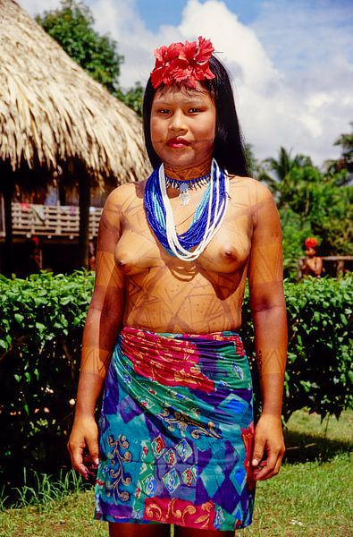 Choco Jungle Girl - Analoge Fotografie! von Tom River Art