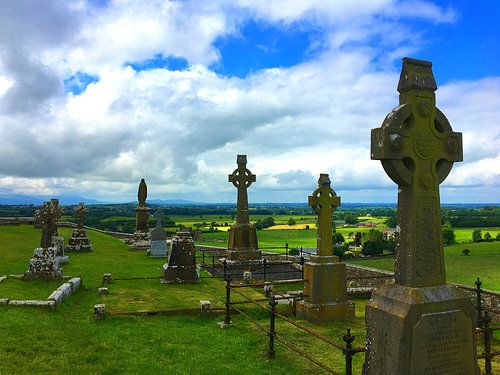 Begraafplaats met Keltische hoge kruizen