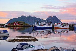 In einer hellen Sommernacht auf den Lofoten