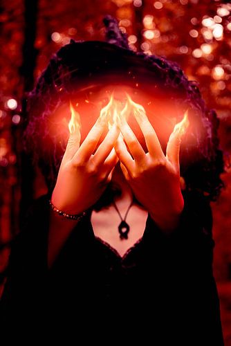 Sorcière aux mains de feu