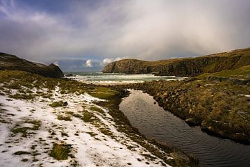 Plage, mer et falaises sur Imagination by Mieke