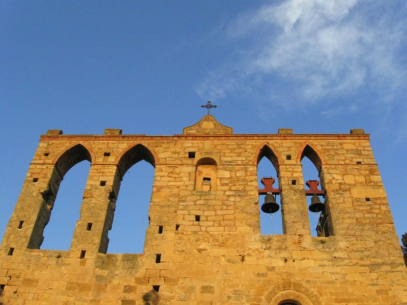 Spanje, Kerk in Catalonie van Maarten  van der Velden