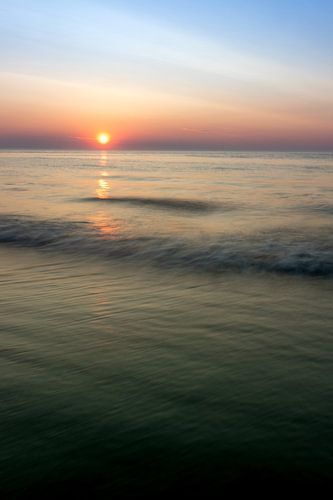 Un coucher de soleil coloré sur Karijn | Fine art Natuur en Reis Fotografie