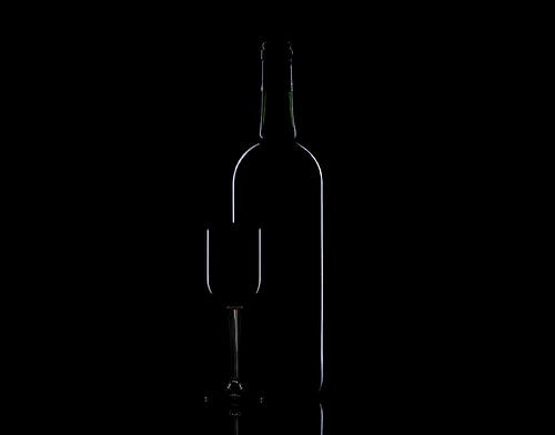 Fles en glas low-key