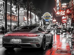 Porsche in Las Vegas _ Monochrom