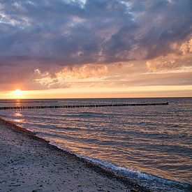 Coucher de soleil sur la plage de Zingst, romantique sur Martin Köbsch