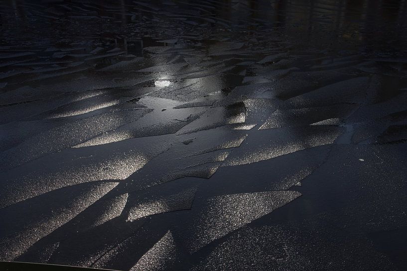 Ice floes in moat by Hans Lok