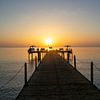 Longue jetée au lever du soleil sur la mer Rouge en Égypte sur Animaflora PicsStock