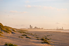 Scheveningen im Abendlicht von Sebastian Stef