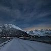 Winternacht op Lofoten van Hetwie van der Putten