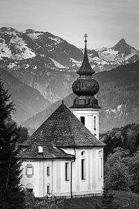 Maria Gern in Schwarz und Weiß