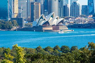 Sydney Opera House en skyline van Ronne Vinkx