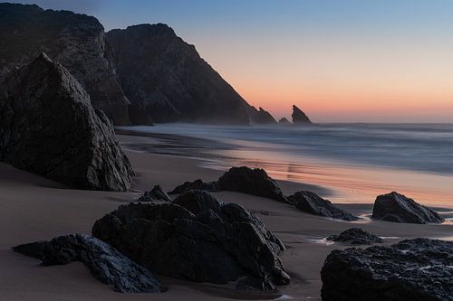 Praia da Adraga van Orangefield-images