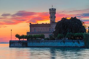 Sonnenuntergang am Schloss Montfort