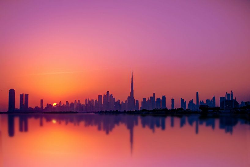 Dubai by Hello Pompoyo
